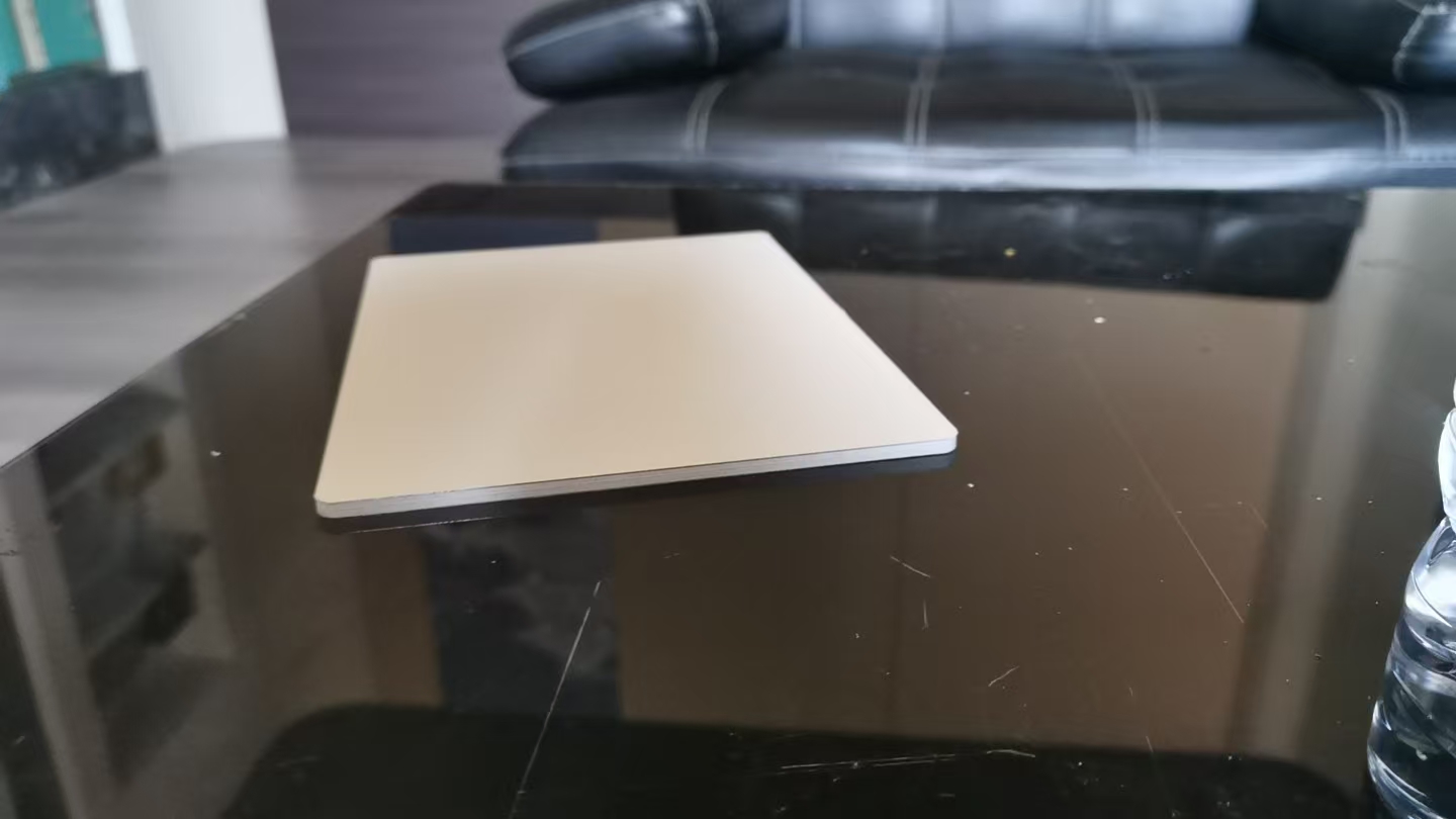 无锡江阴岩铝板厂家